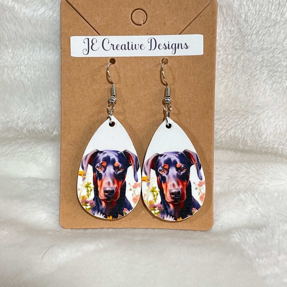 Doberman Earrings (natural ears)